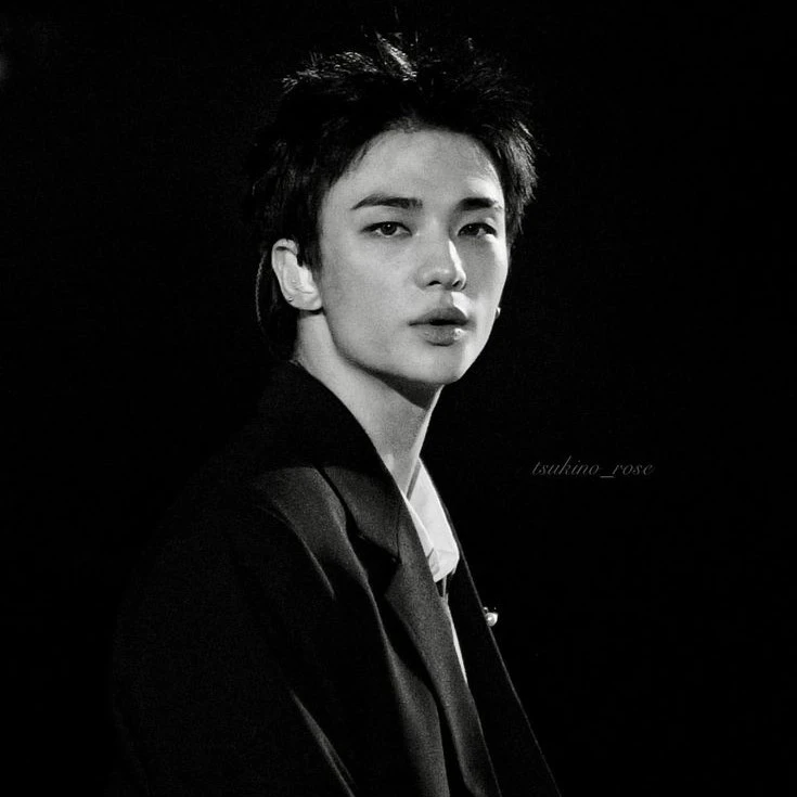 Hyunjin ┆✹✹✹✹✹