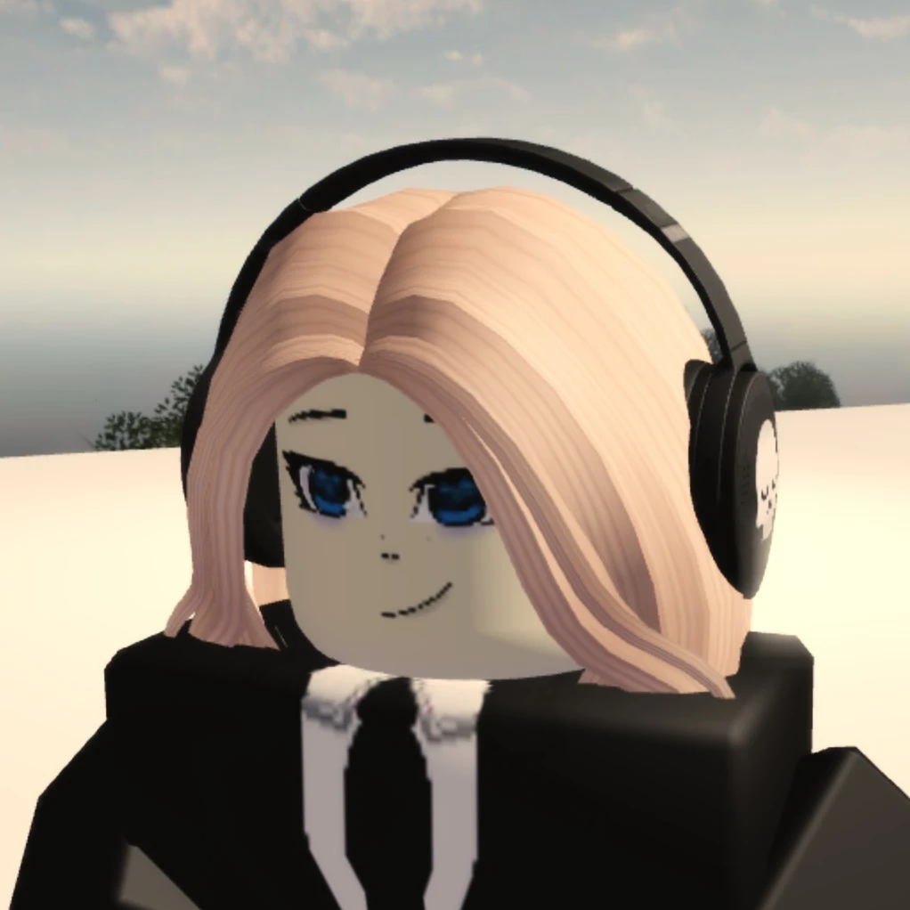 Dar (Darknet) ("The Pretty Hacker")